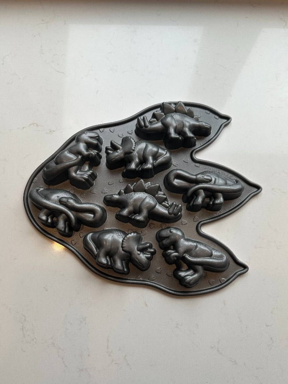 Nordic Ware Dinosaur Cakelet Bundt Cake Pan